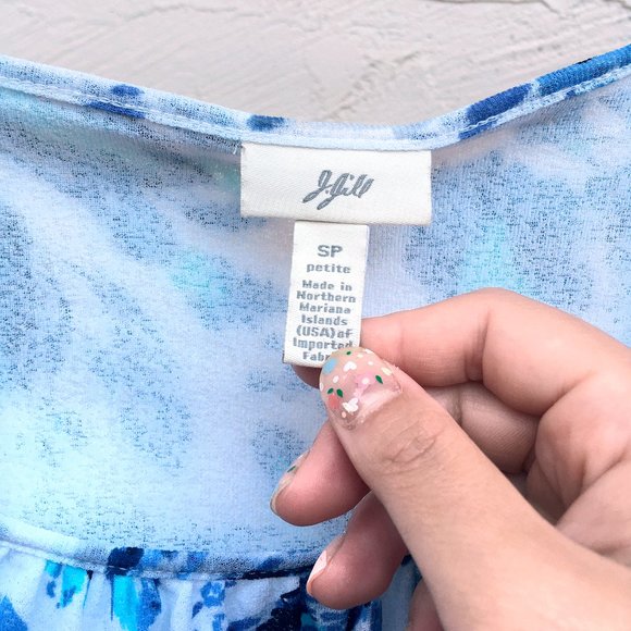 J. Jill Stretchy Blue Floral Airy Top (SP) - Picture 3 of 4